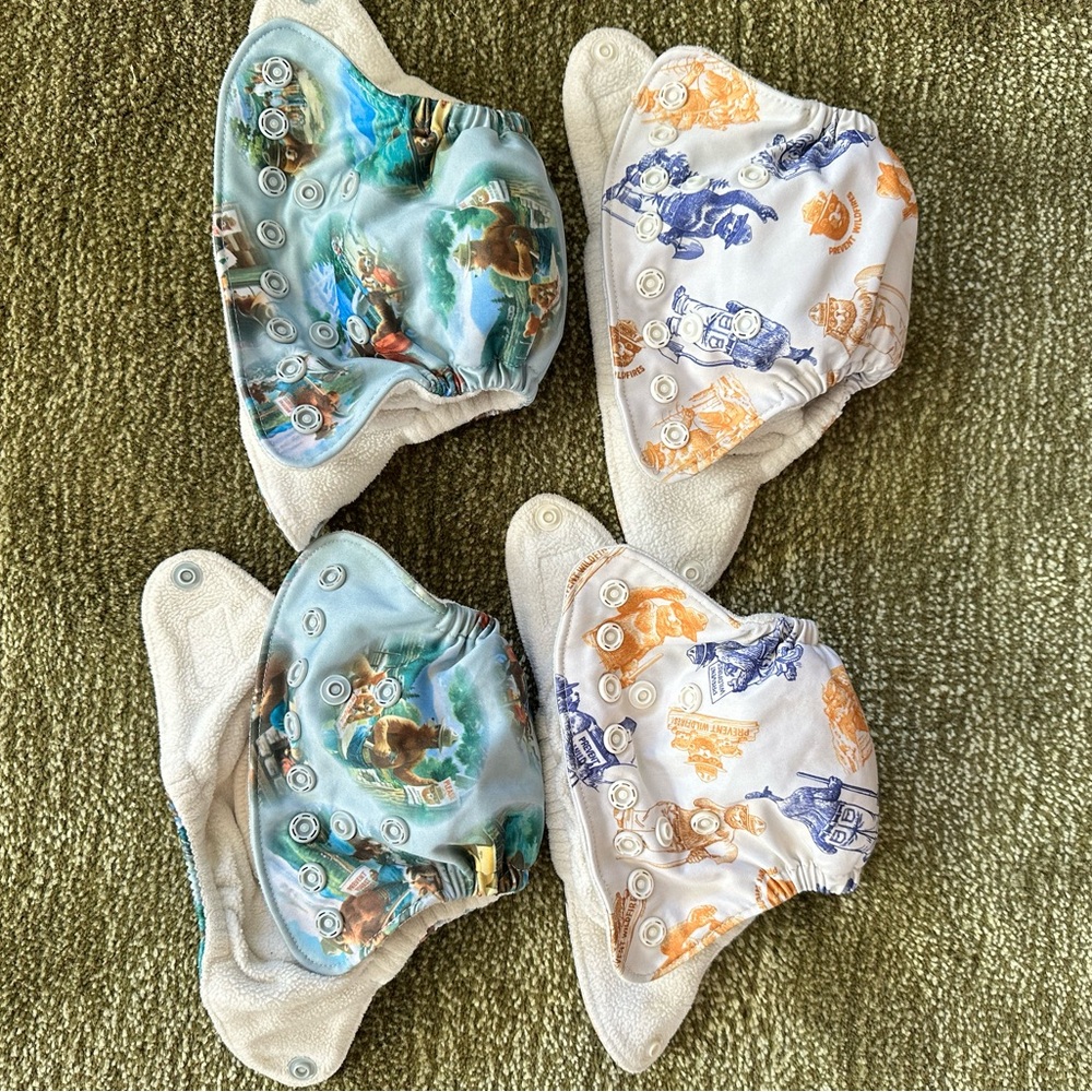 Grovia newborn reusable cloth diapers, set of 4